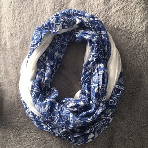 White and blue patterned infinity scarf